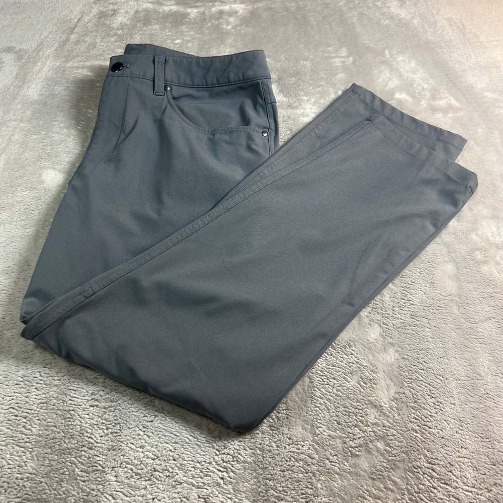 Lululemon Men's 32 Commission Pants Grey Tech Trousers Golf Commuter LM5ADES